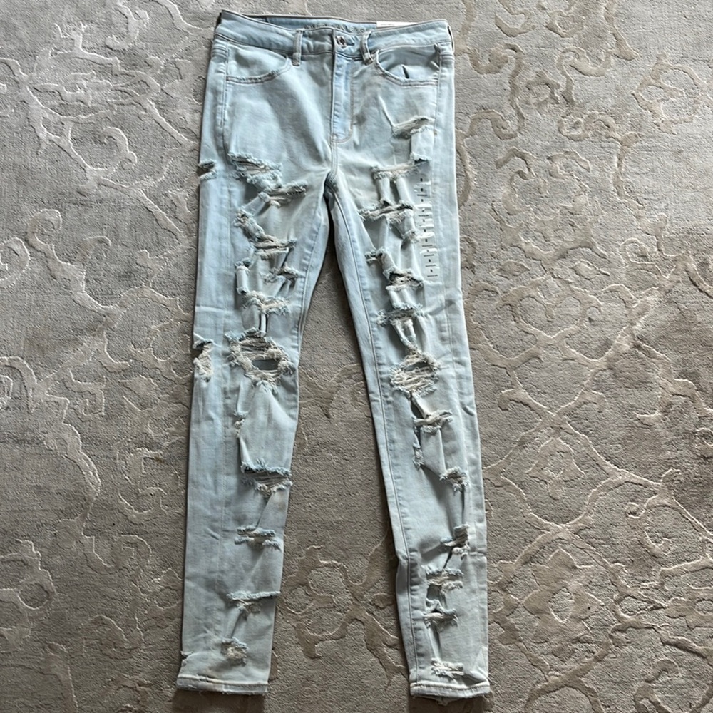 Skinny Jeans with rips